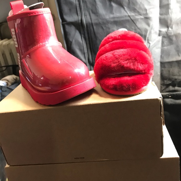 Ugg’s boots and slippers for little girl